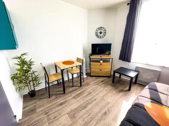 Appartement Cerf1-Centre Ville Meaux-Gare-Disney Exterior foto